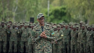 Président Paul kagame et l'armée rwandaise